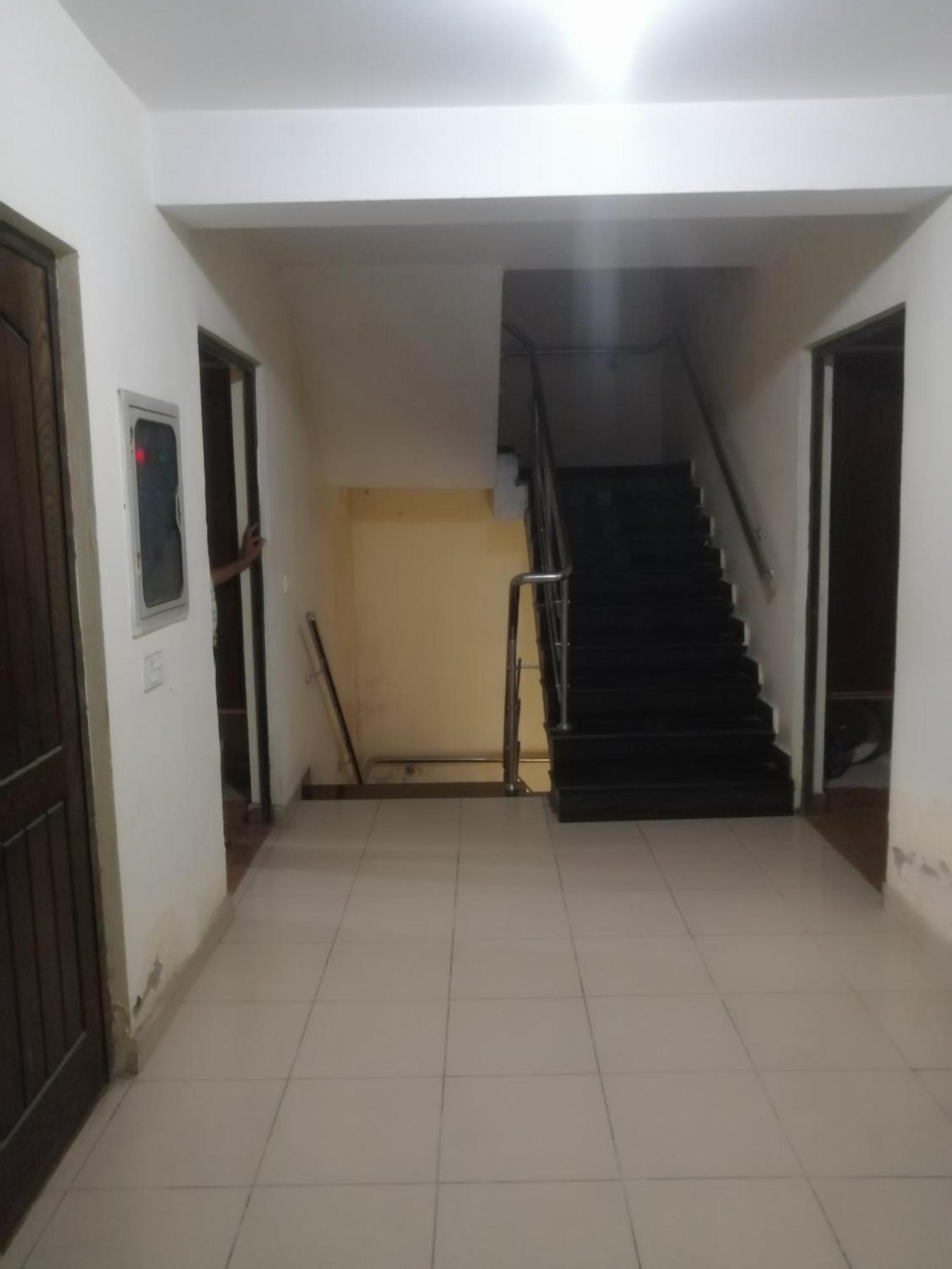 Fortville Hotel Лахор Екстер'єр фото