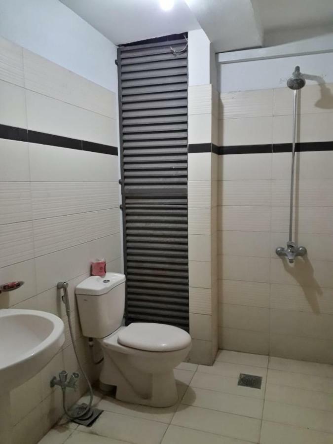 Fortville Hotel Лахор Екстер'єр фото